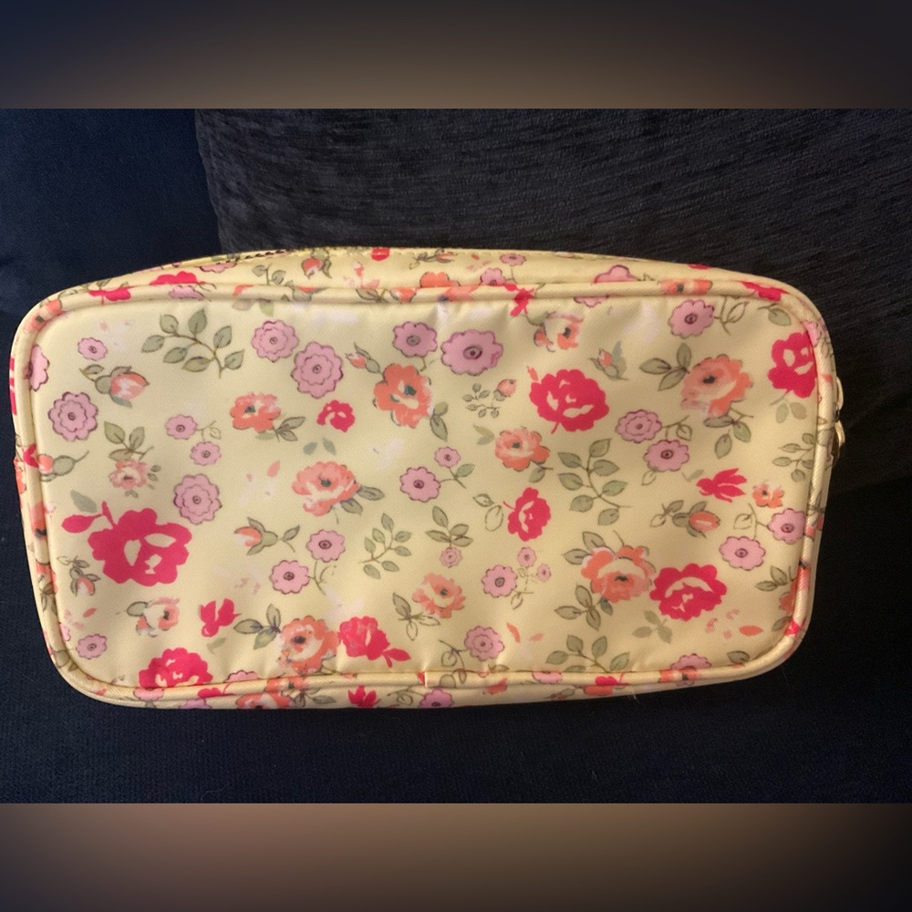 Stoney Clover Lane x Love Shack Fancy small pouch - Picture 2 of 7